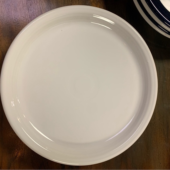 Fiestaware Cobalt Blue & White Set (of 4) 10.5” Bistro Coupe Plates - Picture 4 of 6